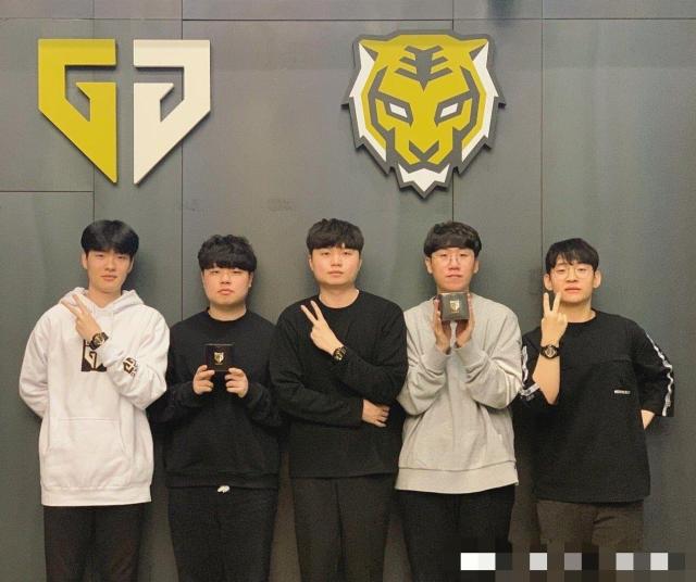 步行者多次 步行者多次